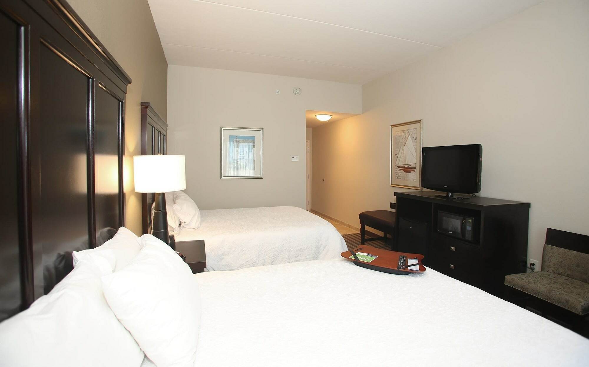 Hampton Inn And Suites Swansboro Near Camp Lejeune Room photo